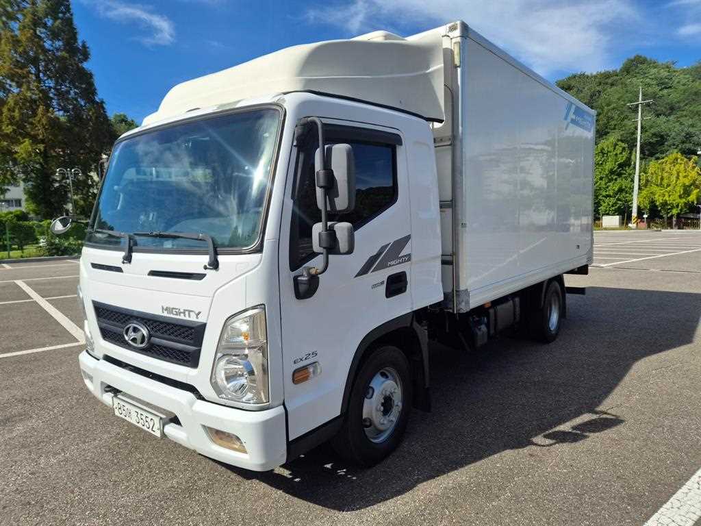 현대 올뉴마이티 2.5톤 고상 하이냉동탑 2017년식 주행 217,001km 중고 화물차 상세 이미지 3