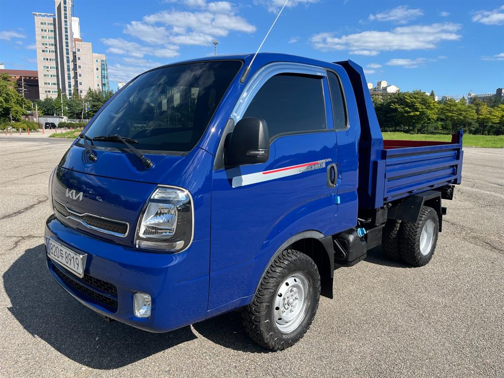 기아 더뉴봉고3 1톤 킹캡 장축 4WD 정품덤프 2022년식 주행 12,627km 중고 화물차 상세 이미지 3
