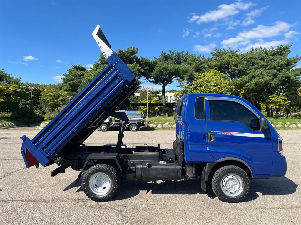 기아 더뉴봉고3 1톤 킹캡 장축 4WD 정품덤프 2022년식 주행 12,627km 중고 화물차 상세 이미지 12