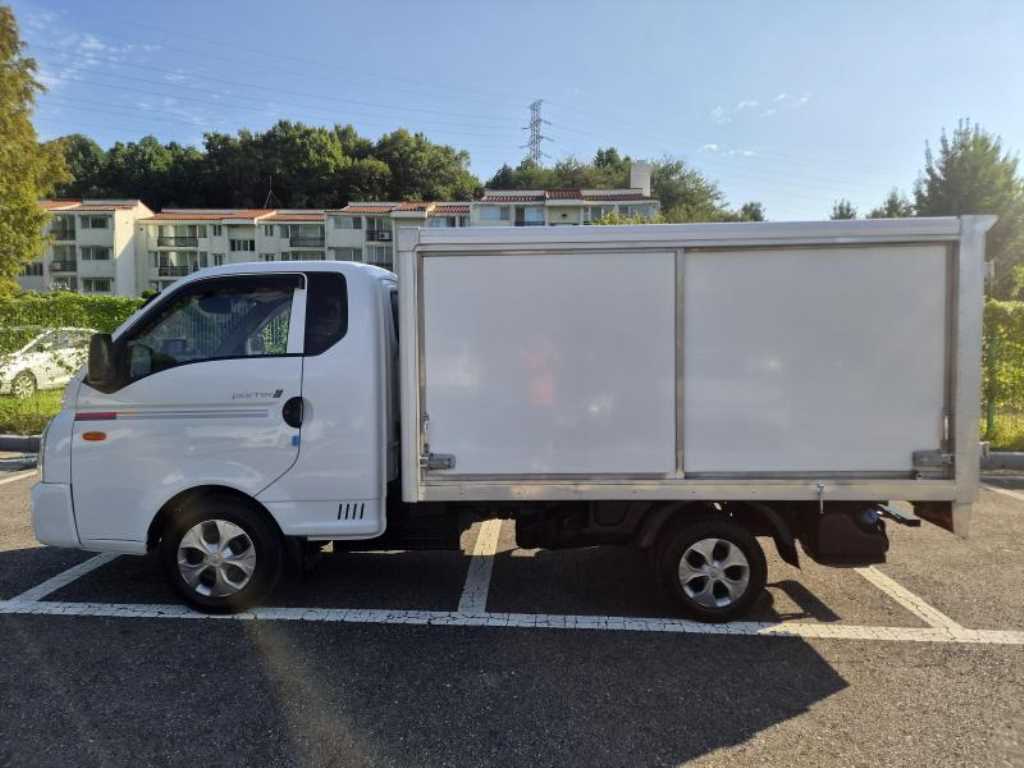 현대 포터2 1톤 저상내장탑 양문미닫이 2020년식 주행 65,014km 중고 화물차 상세 이미지 8