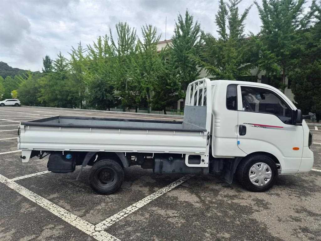 기아 더뉴봉고3 1톤 킹캡 초장축 카고 2021년식 주행 187,356km 중고 화물차 상세 이미지 7