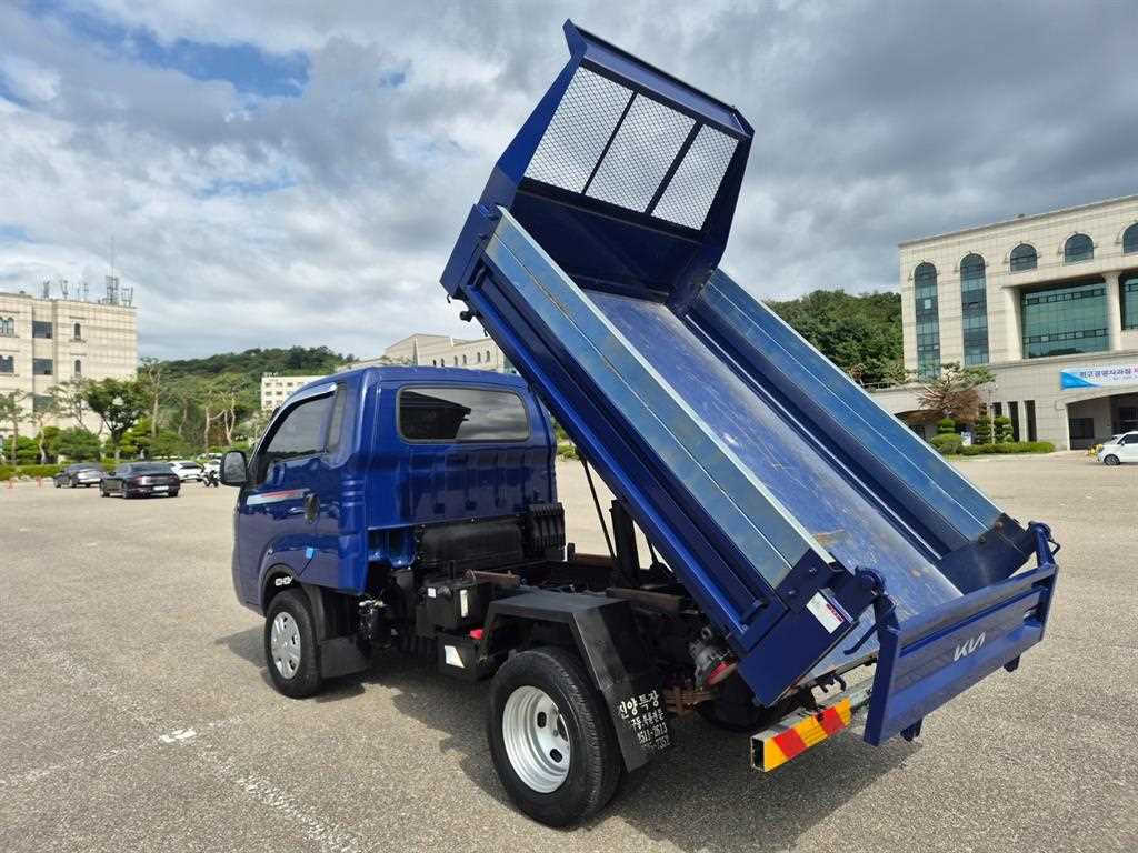 기아 더 뉴 봉고3 1톤 4WD 복륜 덤프 2022년식 주행 12,835km 중고 화물차 상세 이미지 10