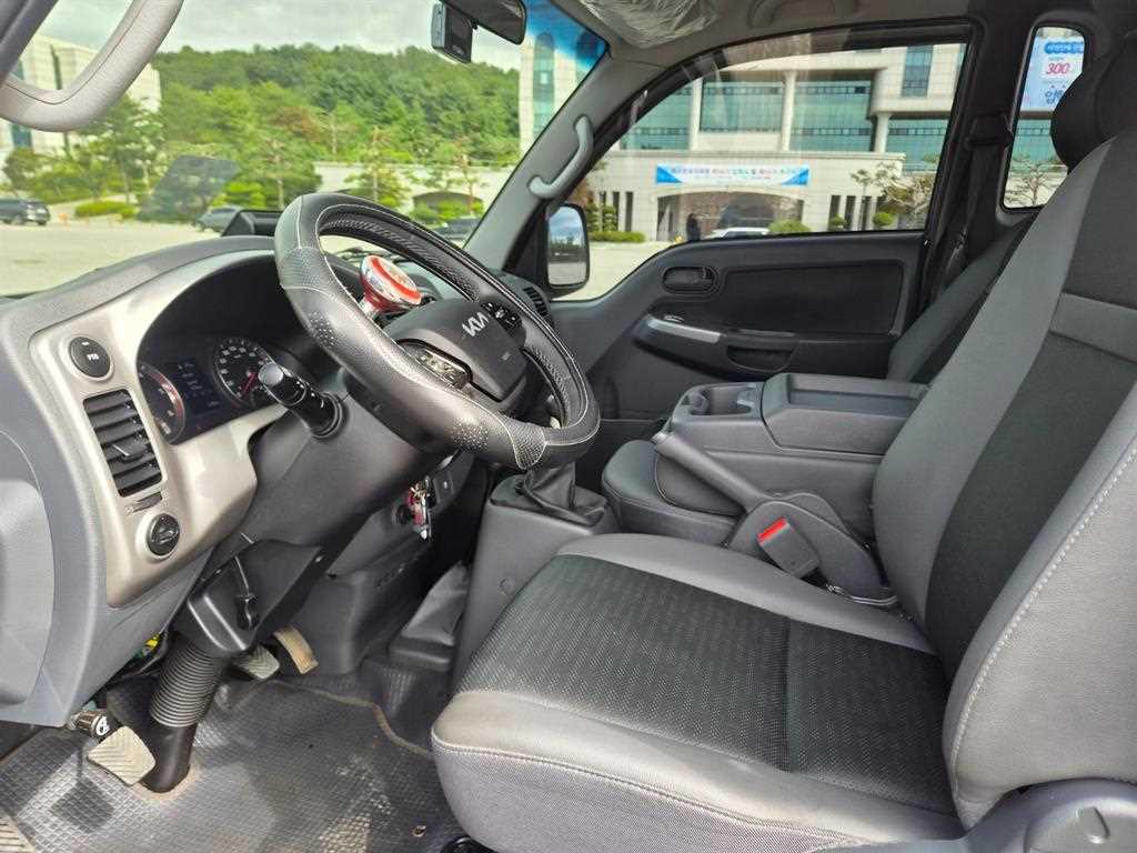 기아 더 뉴 봉고3 1톤 4WD 복륜 덤프 2022년식 주행 12,835km 중고 화물차 상세 이미지 12