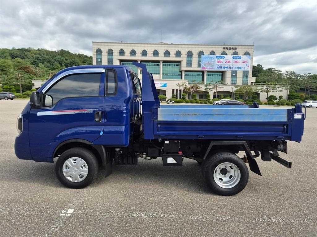 기아 더 뉴 봉고3 1톤 4WD 복륜 덤프 2022년식 주행 12,835km 중고 화물차 상세 이미지 5
