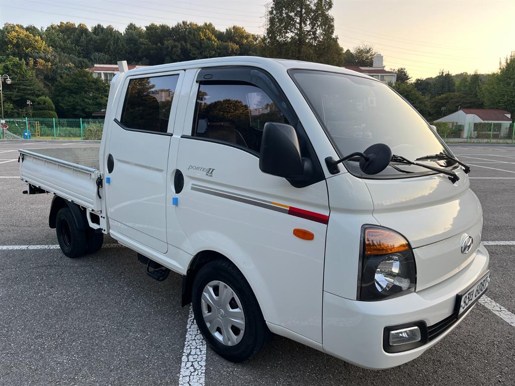 현대 포터2 1톤 더블캡 카고 2014년식 주행 127,462km 중고 화물차 대표 이미지