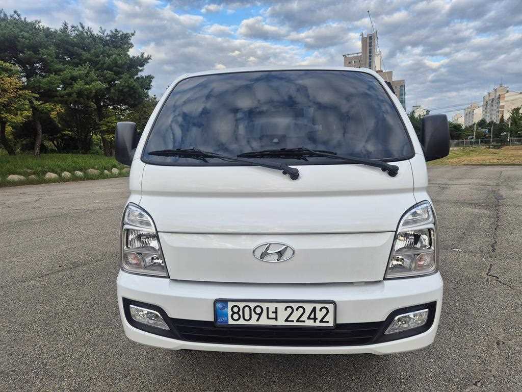 현대 포터2 1톤 4륜 홈로리 2023년식 주행 2,372km 중고 화물차 홈/탱크로리 상세 이미지 2