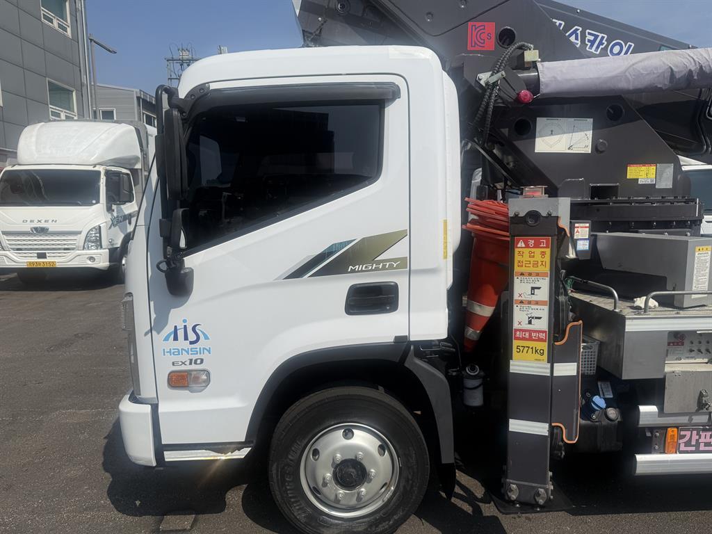 현대 올 뉴 마이티 3.5톤 고소작업차 HS320A-N 2023년식 주행 41,879km 바가지차 상세 이미지 12