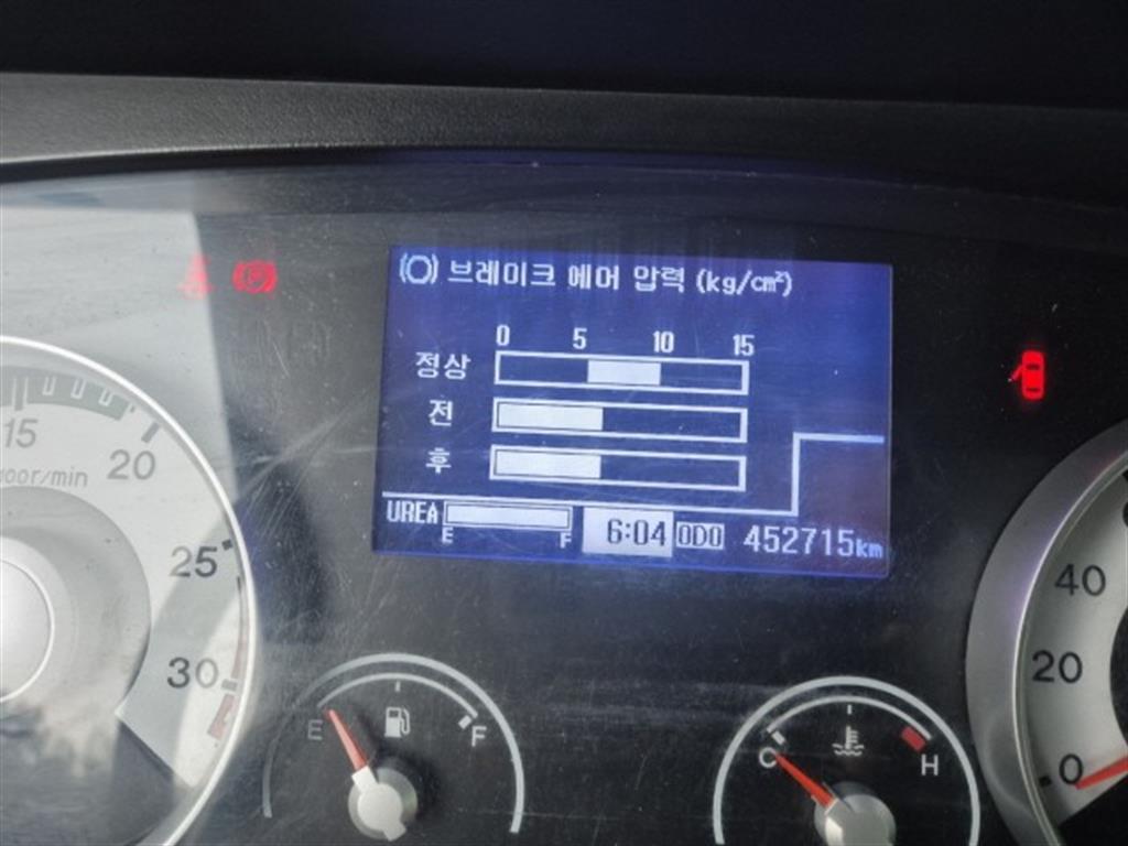 현대 메가트럭 7.5톤 윙바디 2017년식 주행 451,209km 상세 이미지 13