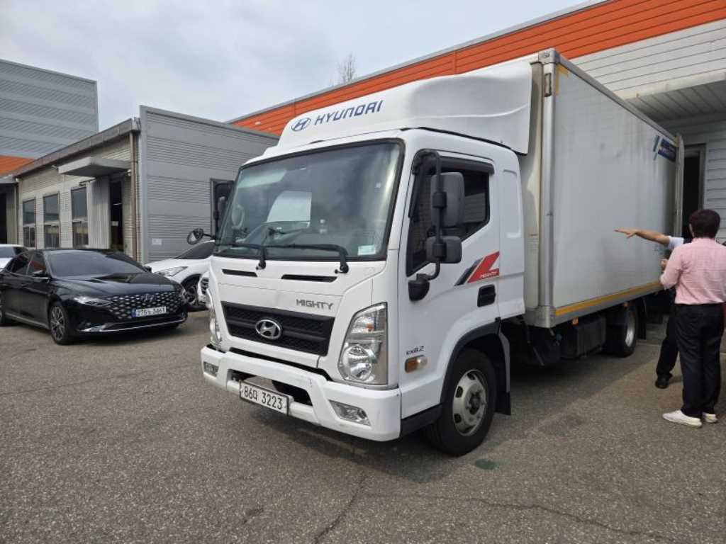 현대 올뉴마이티 3.5톤 하이내장탑 2020년식 주행 229,341km 중고 화물차 대표 이미지
