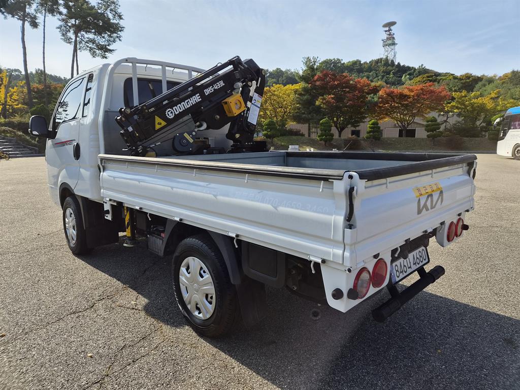 기아 더 뉴 봉고3 1톤 크레인 2024년식 주행 25,022km 상세 이미지 8