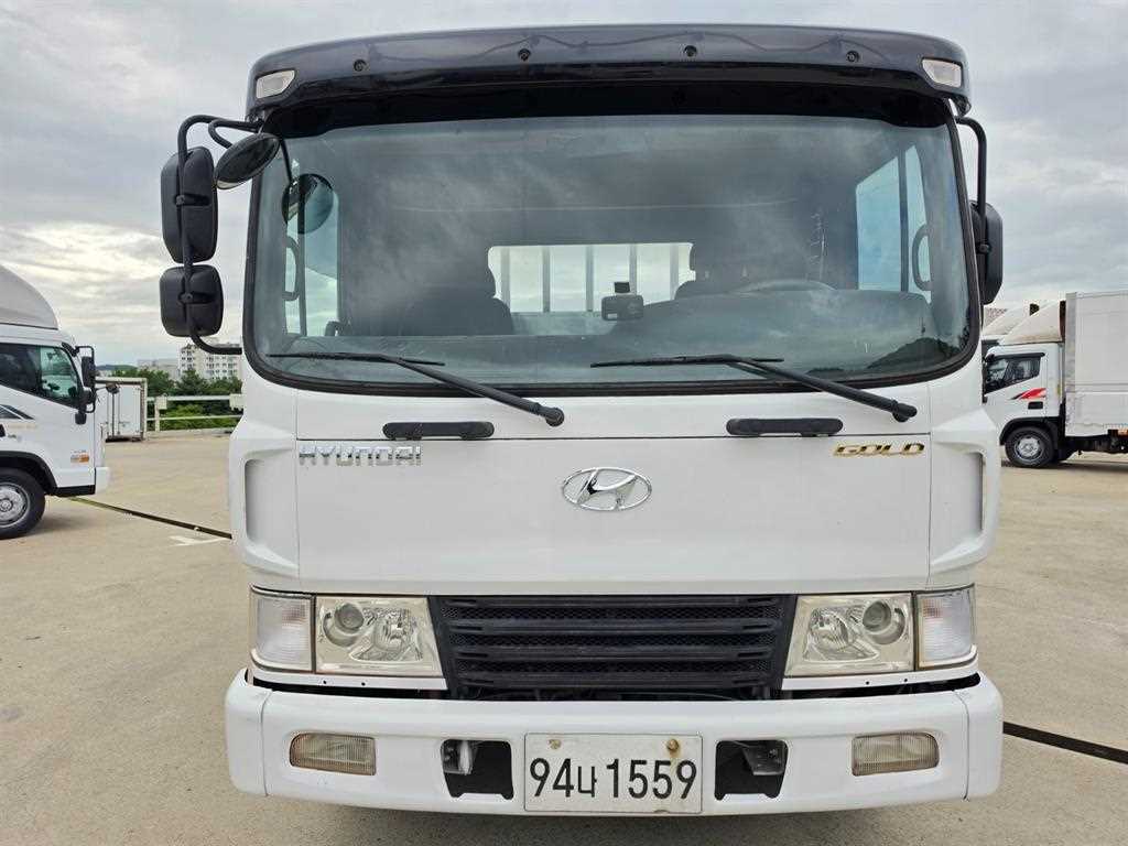 5톤 자동사다리 셀프로더 2010년식 주행 677,844km 중고 화물차 상세 이미지 3