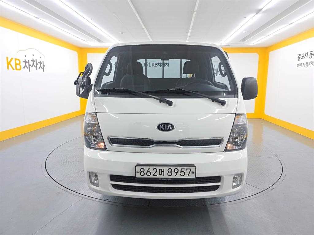 기아 봉고3 1톤 킹캡 초장축 카고 2019년식 주행 114,987km 중고 화물차 상세 이미지 3
