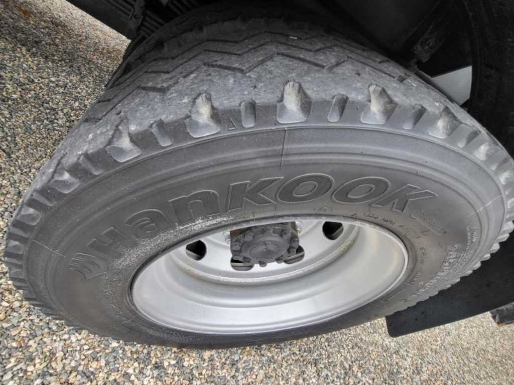 현대 메가트럭 7톤 암롤 2011년식 주행 100,388km 중고 화물차 6.2톤 상세 이미지 8