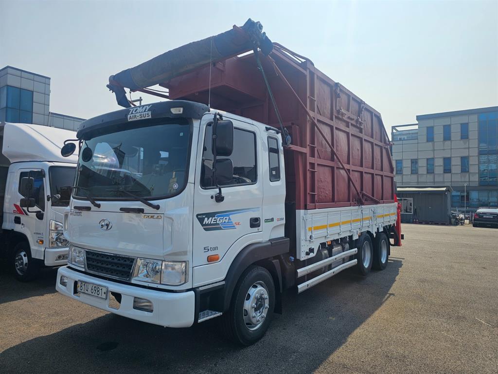 현대 5톤 광림 1204EX 크레인 집게차 2018년식 중고 화물차 2018-03 주행 44,828km 대표 이미지