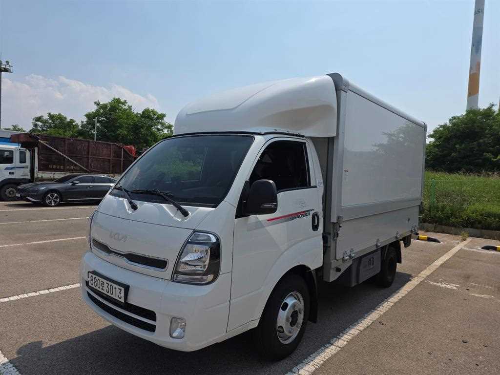 기아 봉고3 1.2톤 LPG 전동식 윙바디 2025년식 주행 39,376km 중고 화물차 대표 이미지