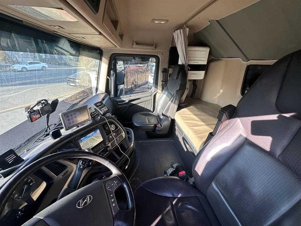 현대 엑시언트 14.5톤 원쓰리 컨테이너형 냉동탑 2019년식 주행 410,873km 중고 화물차 상세 이미지 17
