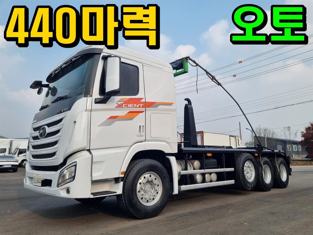 현대 엑시언트 24톤 암롤트럭 2014년식 주행 693,282km 중고 화물차 대표 이미지