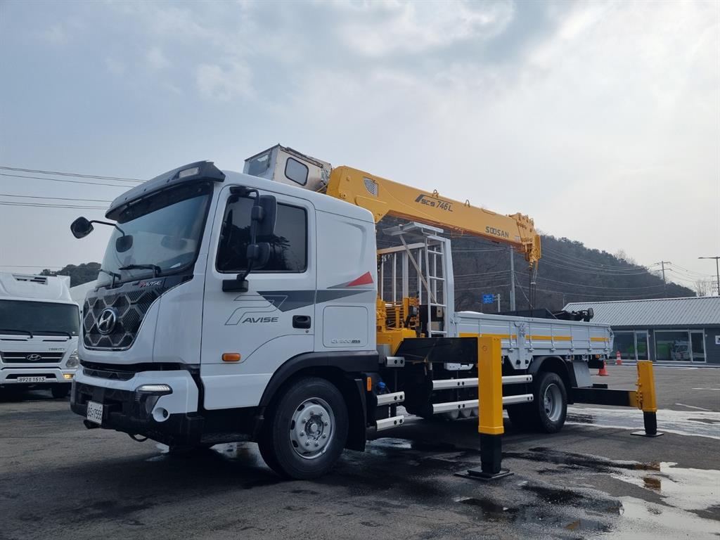 현대 파비스 5톤 수산 746L 카고크레인 2022년식 주행 70,126km 중고 화물차 상세 이미지 3