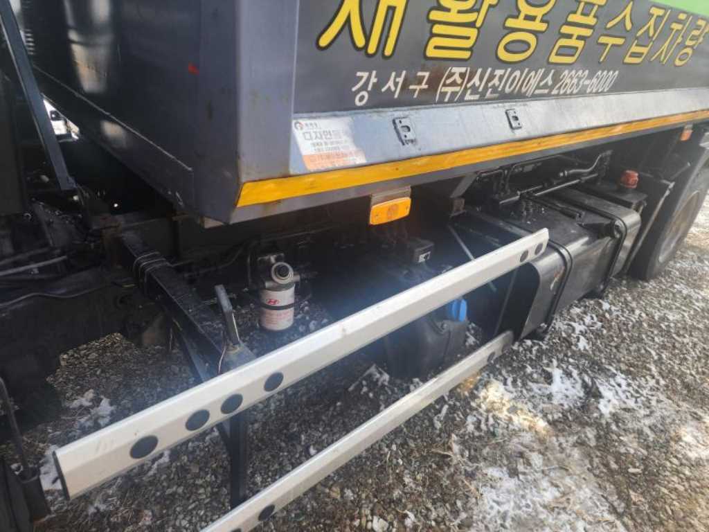 현대 3.5톤 압착식 진개차 2018년식 주행 102,115km 중고 화물차 상세 이미지 10