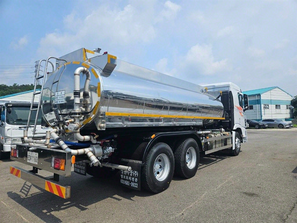 현대 엑시언트 16톤 15,200L 살수차 2015년식 주행 73,874km 중고 화물차 상세 이미지 5