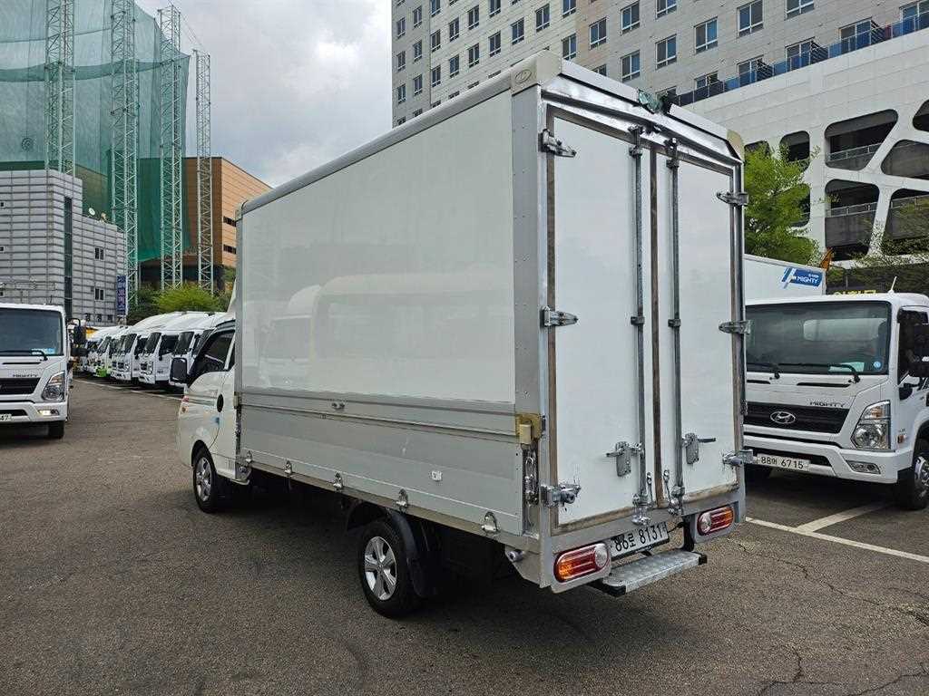 현대 포터2 1톤 냉동윙바디 2017년형 주행 120,833km 중고 화물차 상세 이미지 6