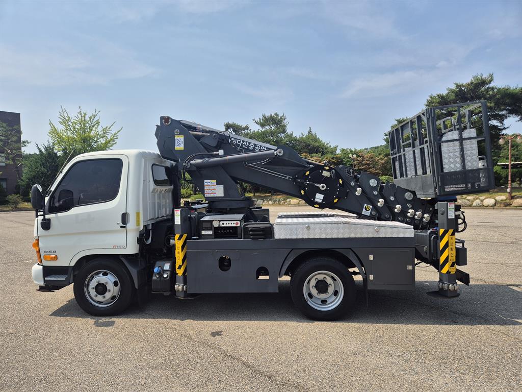 2.5톤 다산240 고소작업차 2020년식 주행 9,014km 중고 화물차 바가지차 상세 이미지 5