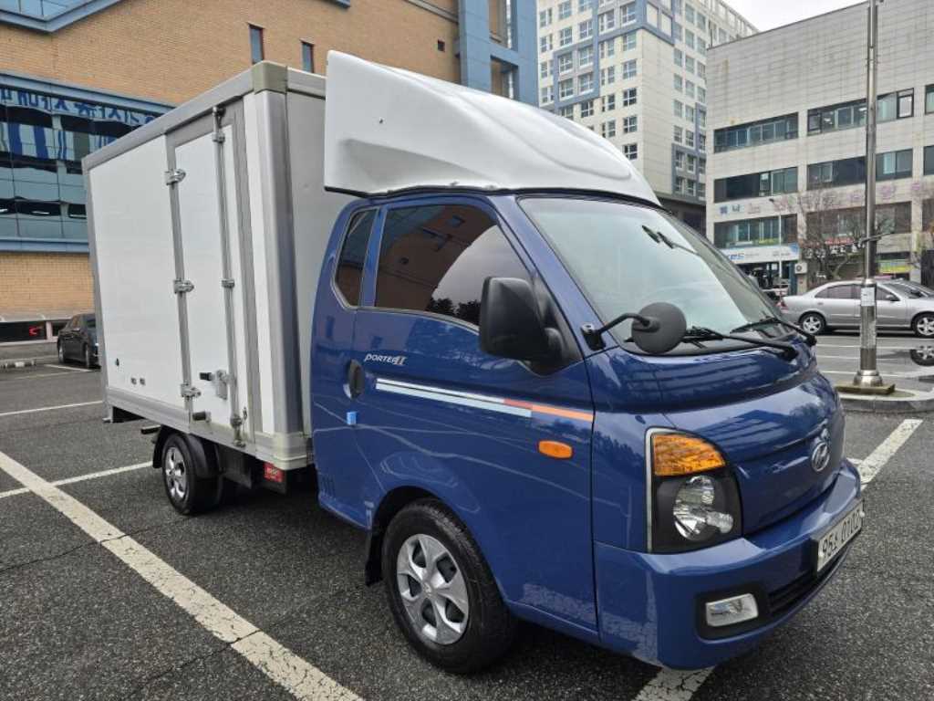 현대 포터2 1톤 하이 익스내장탑 2018년식 주행 141,776km 중고 화물차 익스탑 상세 이미지 3