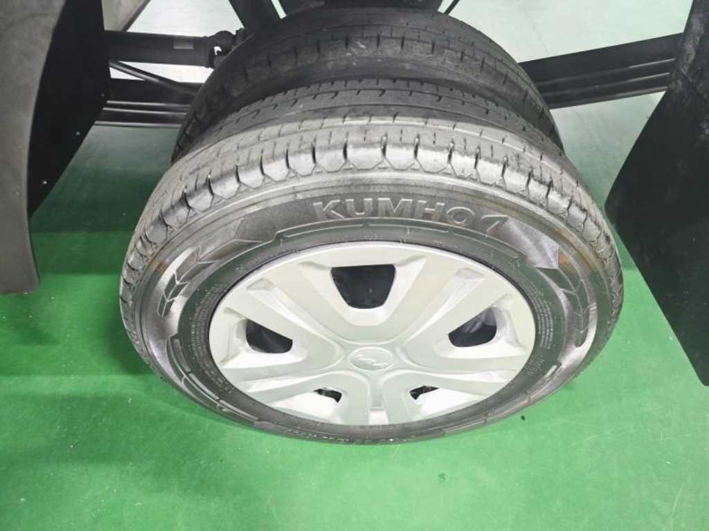 기아 봉고3 EV 1톤 하이내장탑 2023년식 주행 33,678km 중고 화물차 상세 이미지 20
