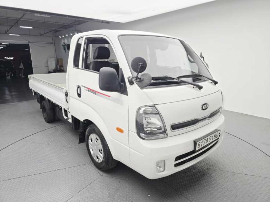기아 더뉴봉고3 1톤 카고 킹캡 초장축 2020년식 주행 117,731km 중고 화물차 상세 이미지 3