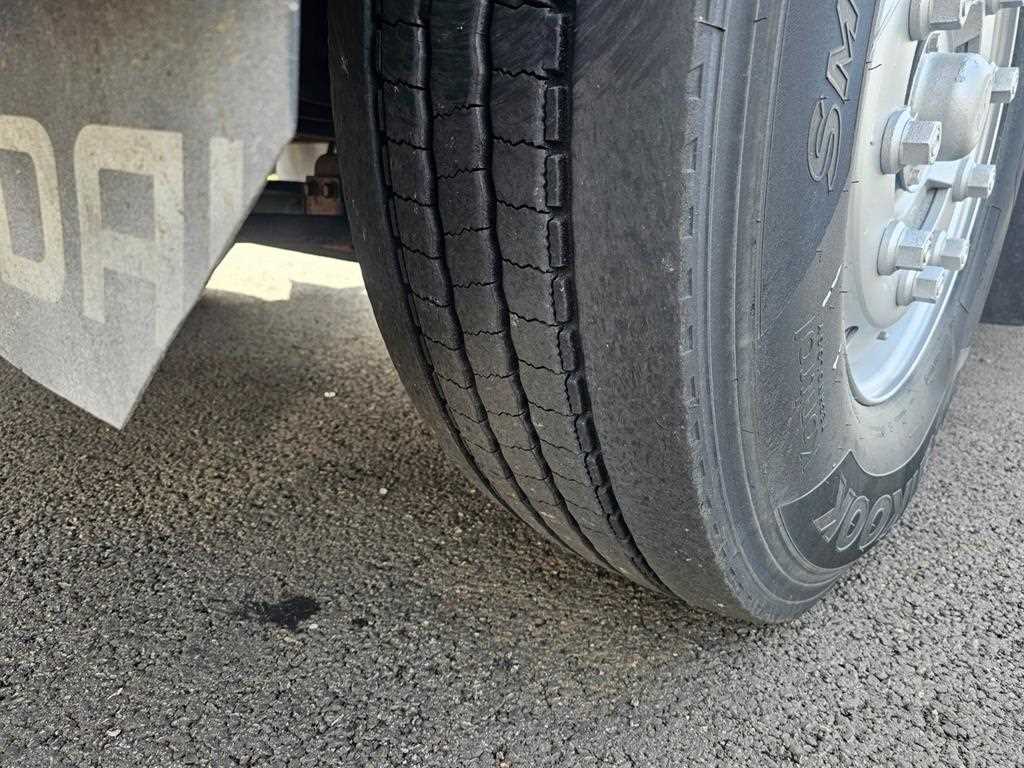 현대 뉴파워트럭 15.5톤 살수차 2004년식 중고 화물차 2004-09 주행 638,330km 상세 이미지 6