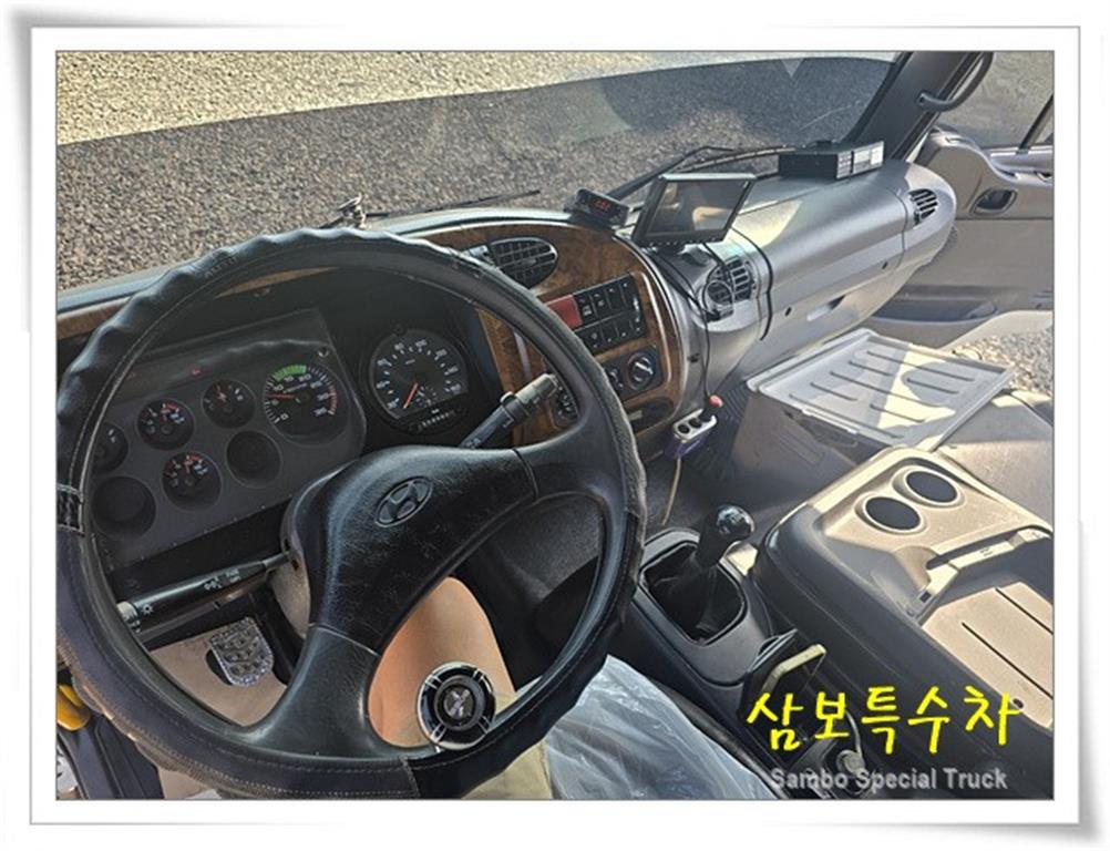 현대 메가트럭 7톤 올스텐 7000리터 살수차 2007년형 주행 669,482km 중고 화물차 상세 이미지 11