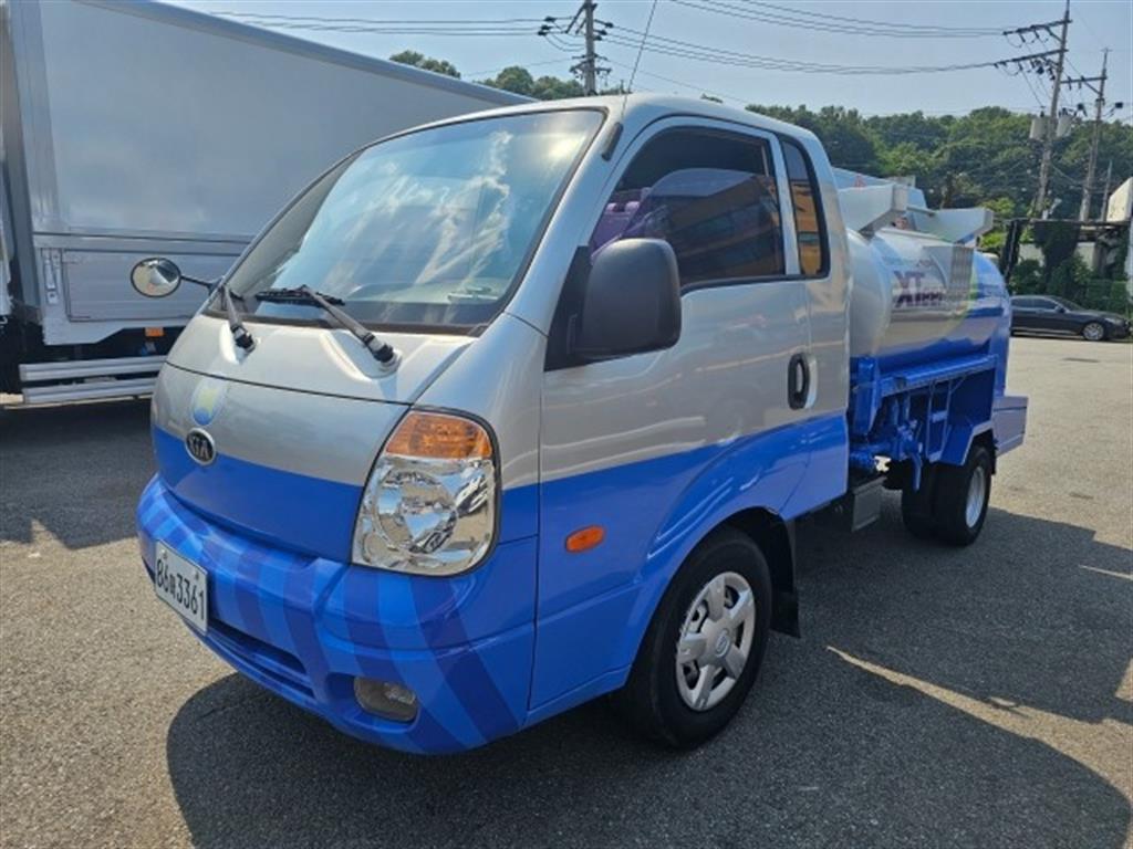 기아 봉고3 1톤 홈로리 주유차 중고 트럭 홈/탱크로리 2011 주행 102,703km 대표 이미지