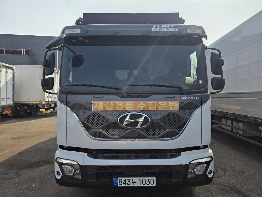 현대 파비스 2.2톤 크레인 집게차 2023년형 주행 107,964km 중고 화물차 상세 이미지 3