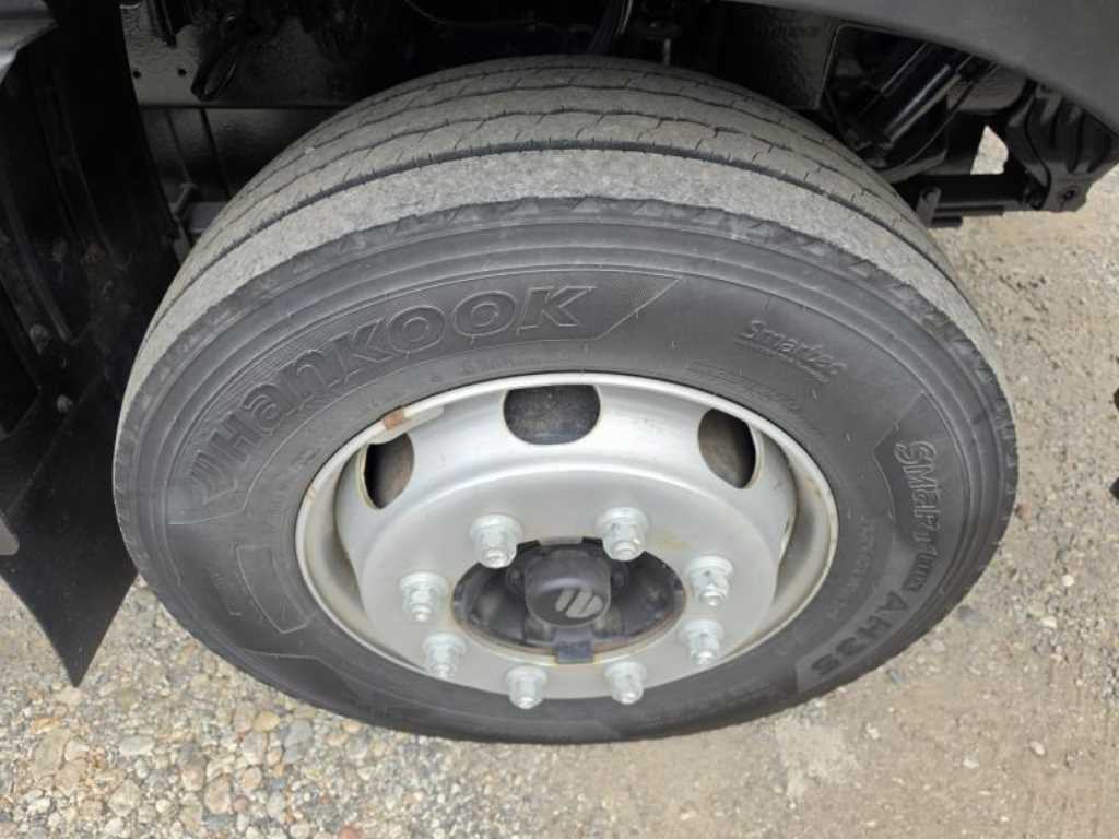 현대 메가트럭 4.5톤 5KL 경유 탱크로리 2019년식 주행 171,899km 중고 화물차 홈/탱크로리 상세 이미지 11