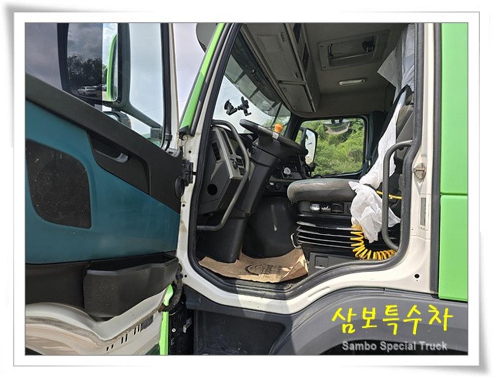 볼보 24톤 1+3축 암롤트럭 2018년식 중고 화물차 2018-01 주행 442,490km 상세 이미지 15