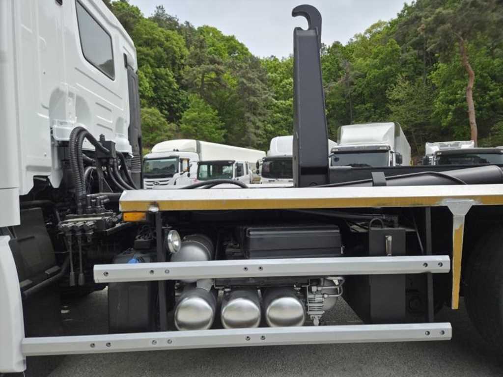 현대 트라고 엑시언트 25톤 원쓰리 암롤 2018년식 주행 312,238km 중고 화물차 상세 이미지 10