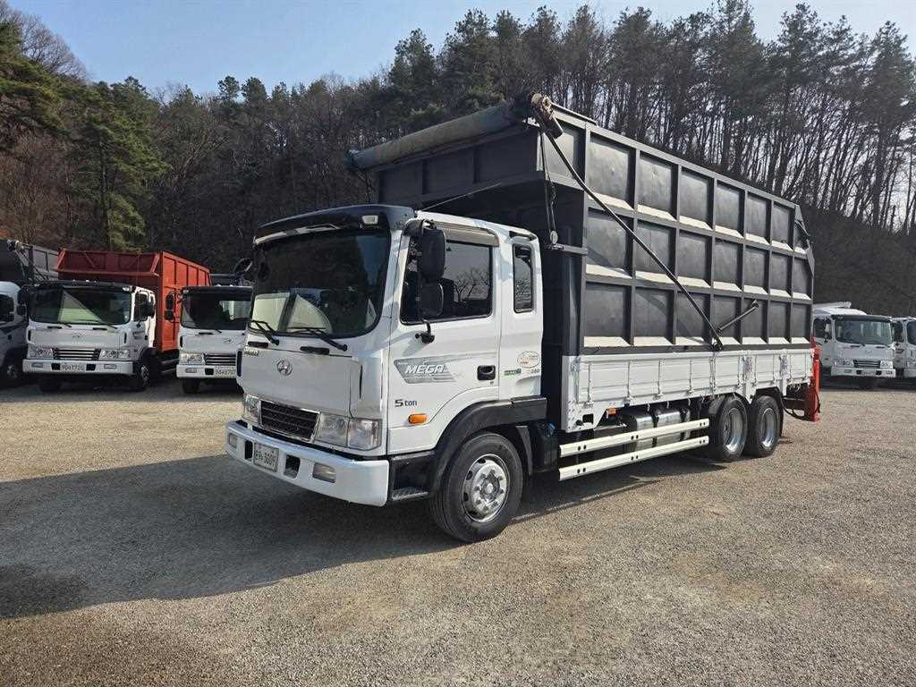 현대 메가트럭 5톤 집게차 2018년식 주행 217,745km 중고 화물차 대표 이미지