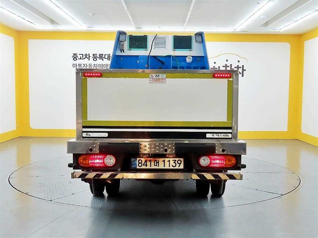 현대 포터2 1.4톤 활어차 2022년식 주행 102,914km 중고 화물차 상세 이미지 3