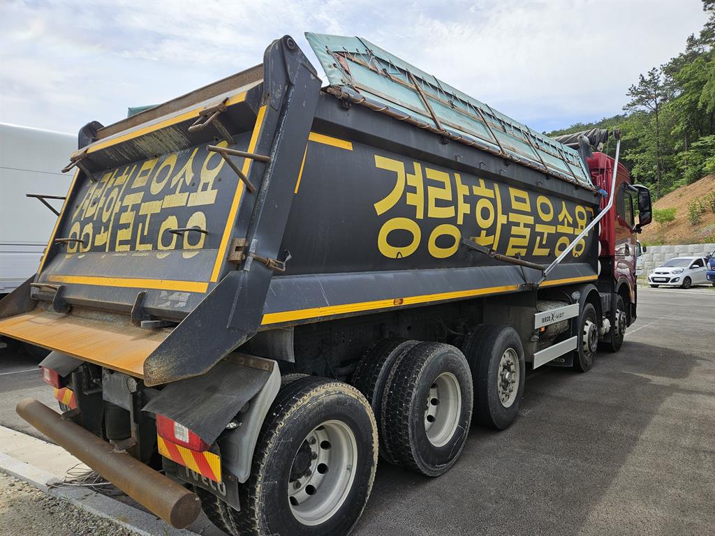25.5톤 18.2루베 진개덤프 카고덤프 2024년식 주행 200,944km 중고 화물차 상세 이미지 4