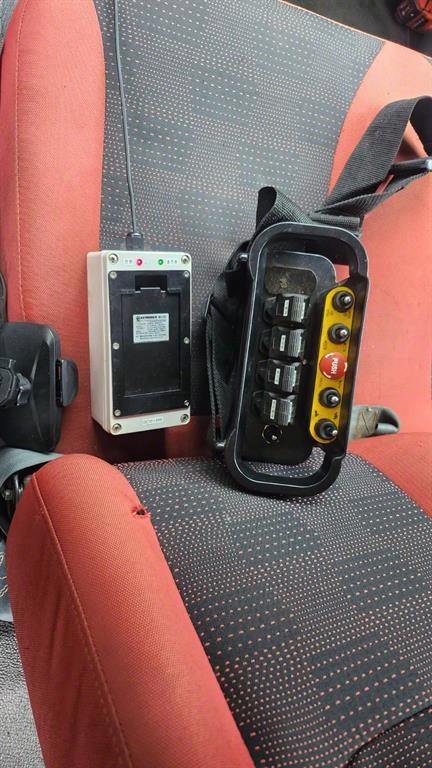 3.5톤 카고크레인 2009년식 중고 화물차 2009-08 주행 93,000km 상세 이미지 11