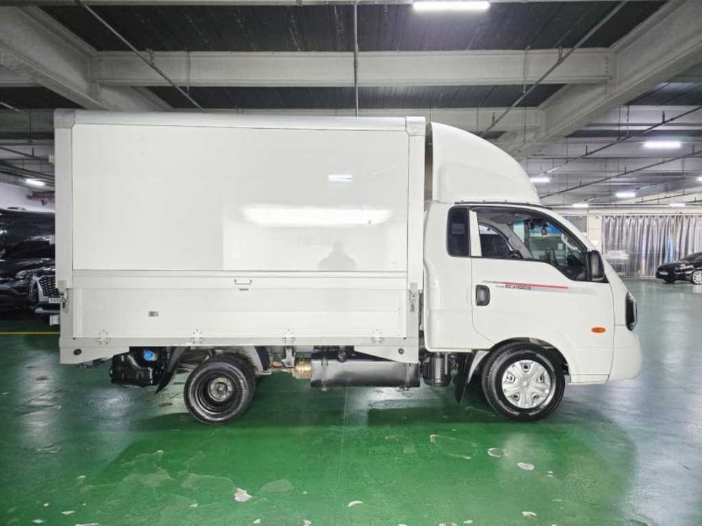기아 더뉴봉고3 1톤 윙바디 2022년식 주행 224,132km 중고 화물차 상세 이미지 3