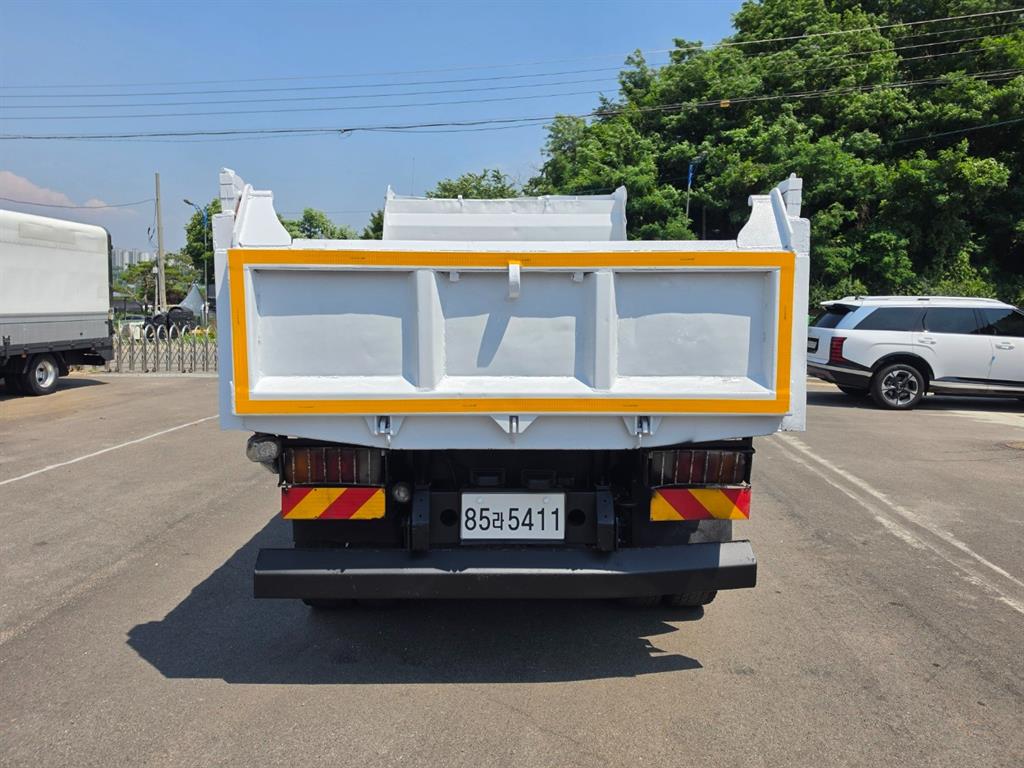 현대 메가트럭 5톤 오리지널 덤프 2010년식 주행 241,550km 중고 화물차 상세 이미지 7