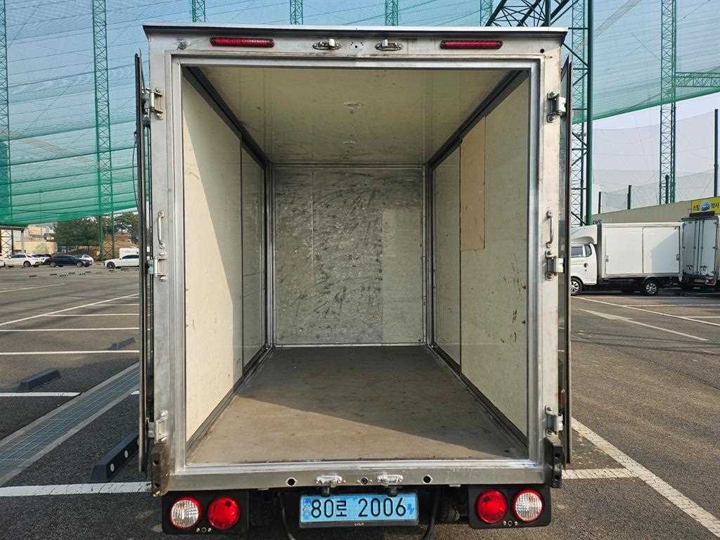 기아 봉고3 EV 1톤 하이내장탑 2022년식 주행 70,522km 중고 화물차 상세 이미지 6