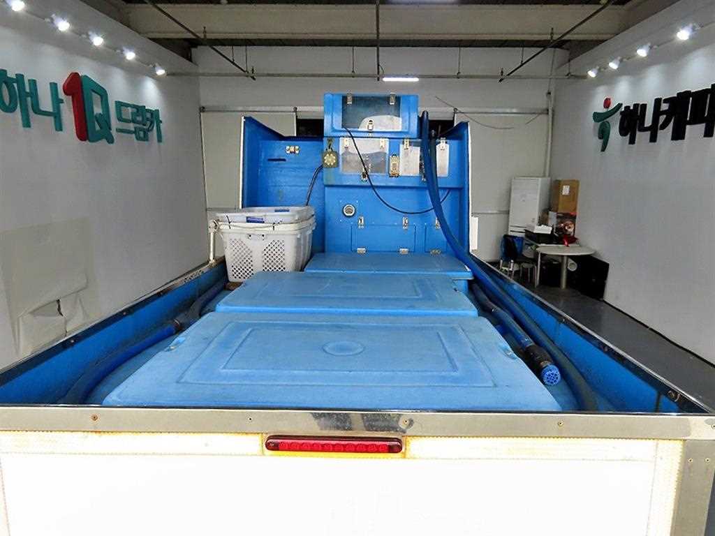 기아 더뉴봉고3 1.3톤 활어차 2023년식 주행 121,573km 중고 화물차 상세 이미지 5