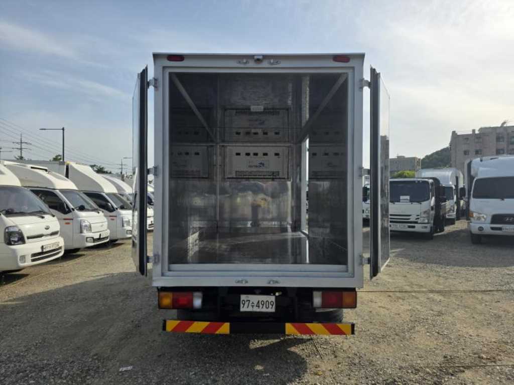 중대형화물 2.5톤 냉동탑 냉동기 매립형 2020년식 주행 309,121km 중고 화물차 상세 이미지 9