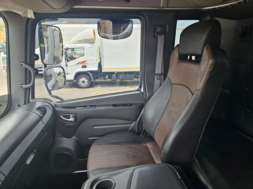 현대 5톤 익스탑 초장축 2017년식 주행 109,452km 중고 화물차 상세 이미지 16