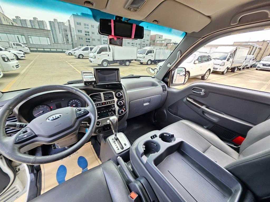 기아 봉고3 1톤 하이냉동탑 2017년식 주행 206,187km 중고 화물차 상세 이미지 11