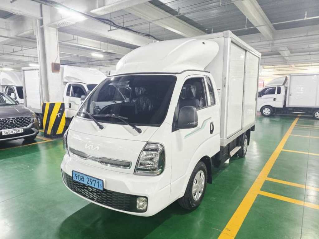 기아 봉고3 EV 1톤 하이내장탑 2023년식 주행 33,678km 중고 화물차 상세 이미지 4