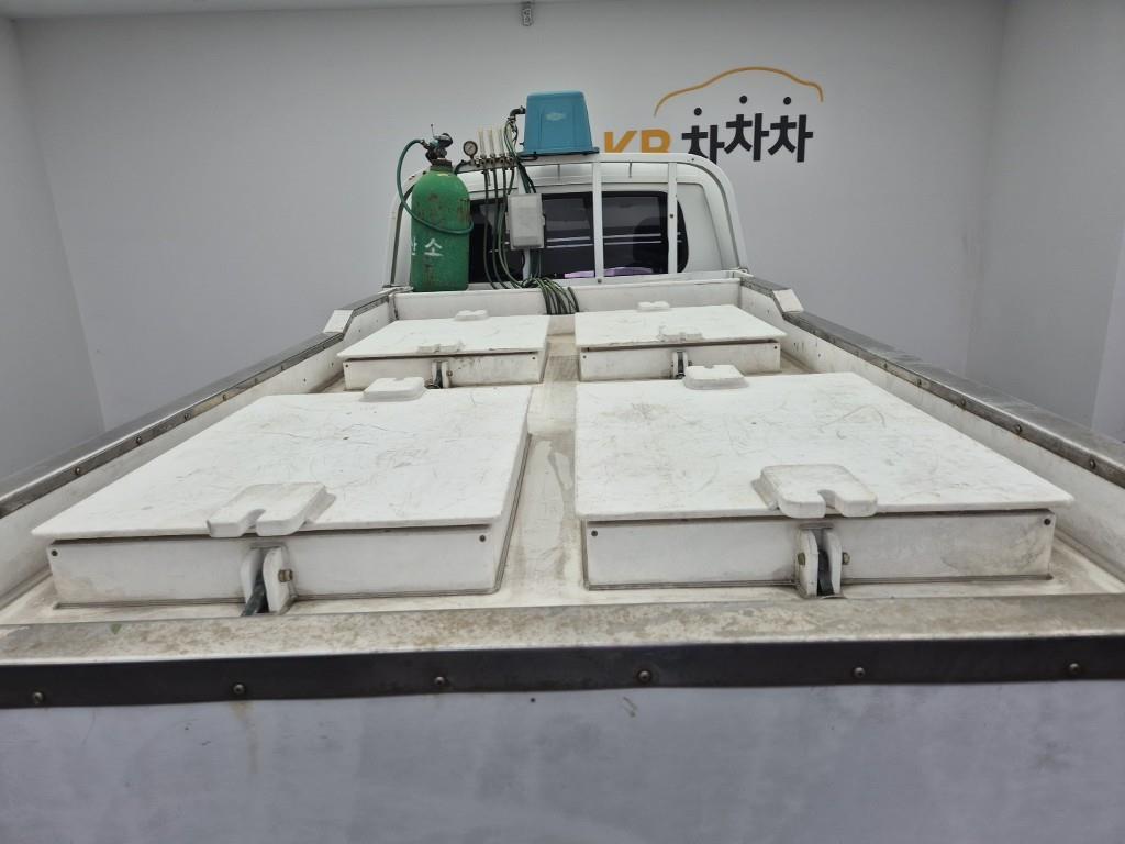 기아 봉고3 1톤 킹캡 초장축 활어차 2016년식 주행 101,333km 중고 화물차 상세 이미지 15