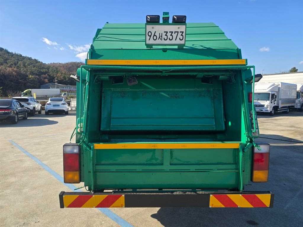 현대 메가트럭 6.5톤 압착진개차 2018년식 주행 163,450km 중고 화물차 상세 이미지 8